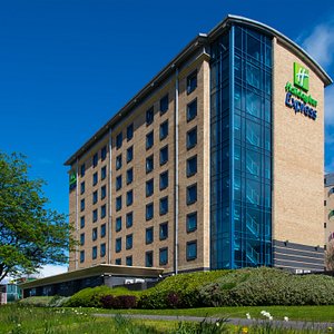 Families are welcome at our Holiday Inn Express hotel in Leeds