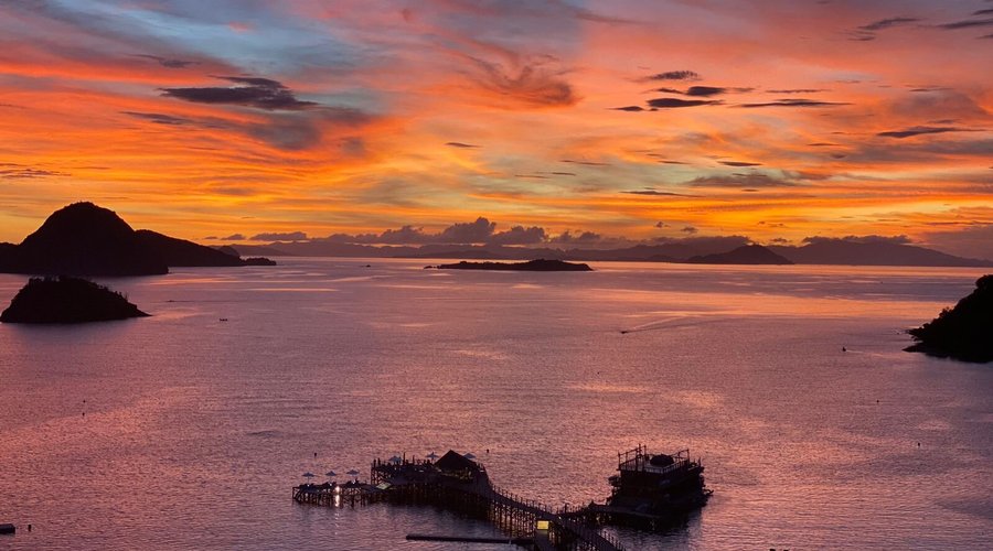 Amazing Sunset view from Unique Rooftop Bar 