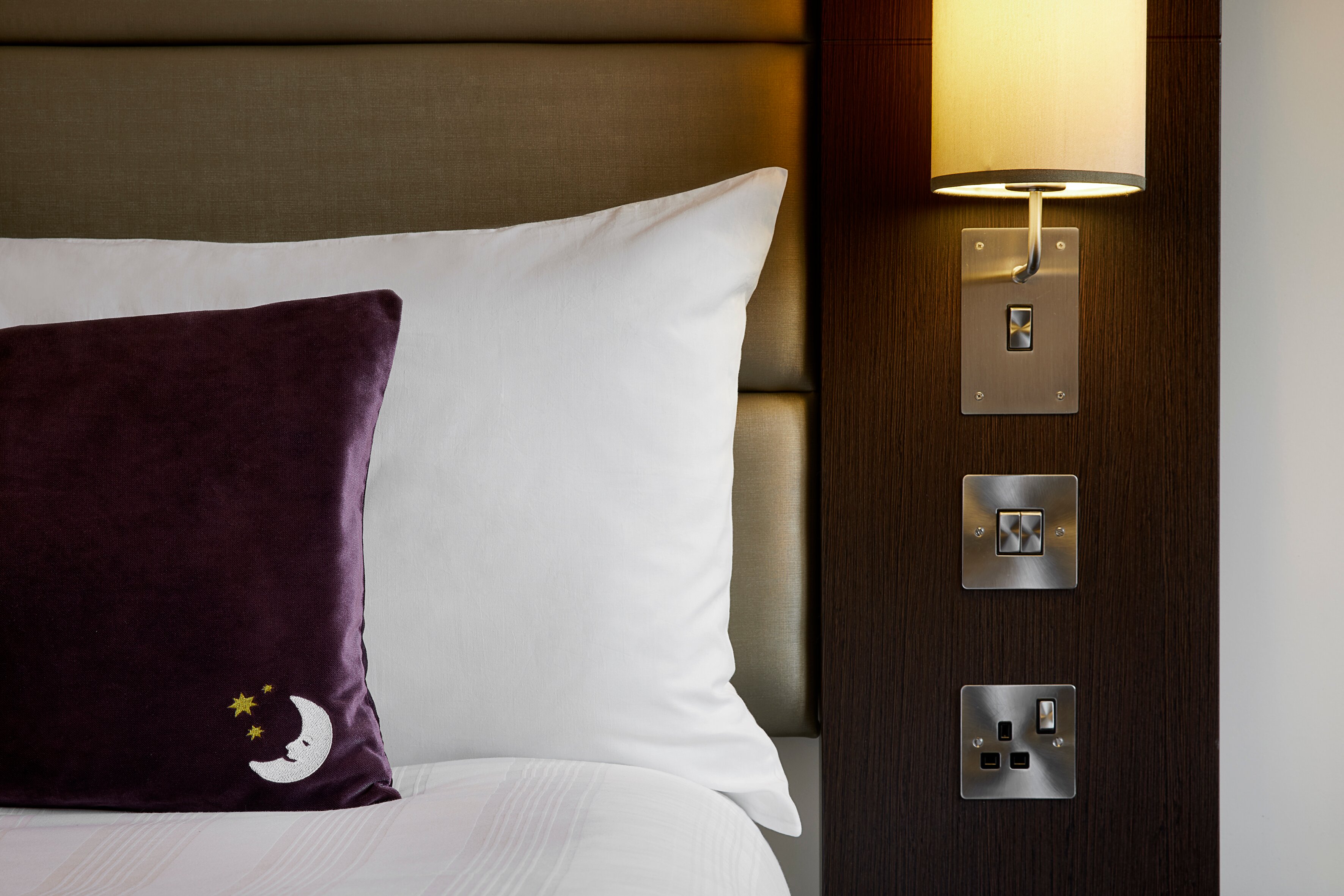 Premier inn pillow best sale