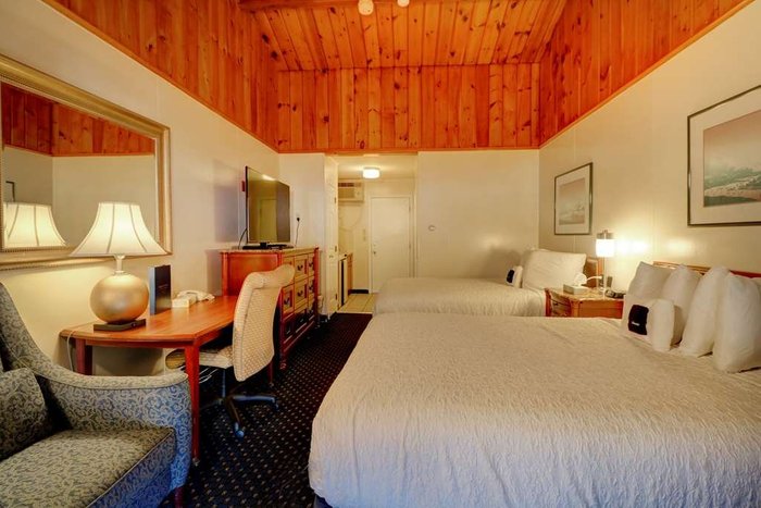 WAVES OCEANFRONT RESORT - Prices & Reviews (Old Orchard Beach, Maine)