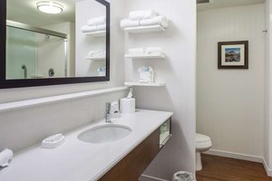 Room & Suite