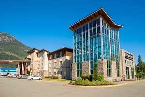 Sandman Hotel & Suites Squamish in Squamish