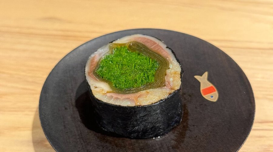 Sushi Sanshin image 4 - Full view
