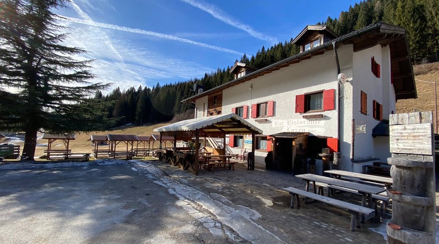 LOZEN RISTORANTE B&B - Reviews (Mezzano, Italy) LOZEN RISTORANTE B&B -  Reviews (Mezzano, Italy)