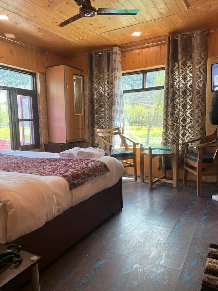 PAHALGAM PEAKS - UPDATED 2024 Hotel Reviews (Srechhan, India) - Tripadvisor