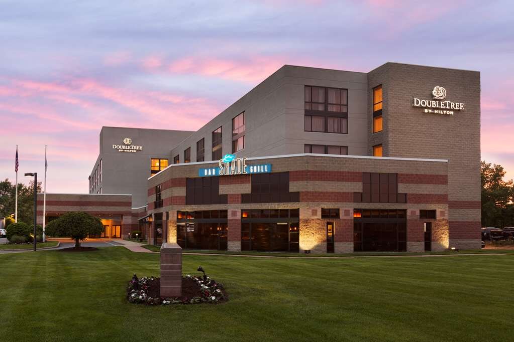 DOUBLETREE BY HILTON HOTEL HARTFORD BRADLEY AIRPORT Updated