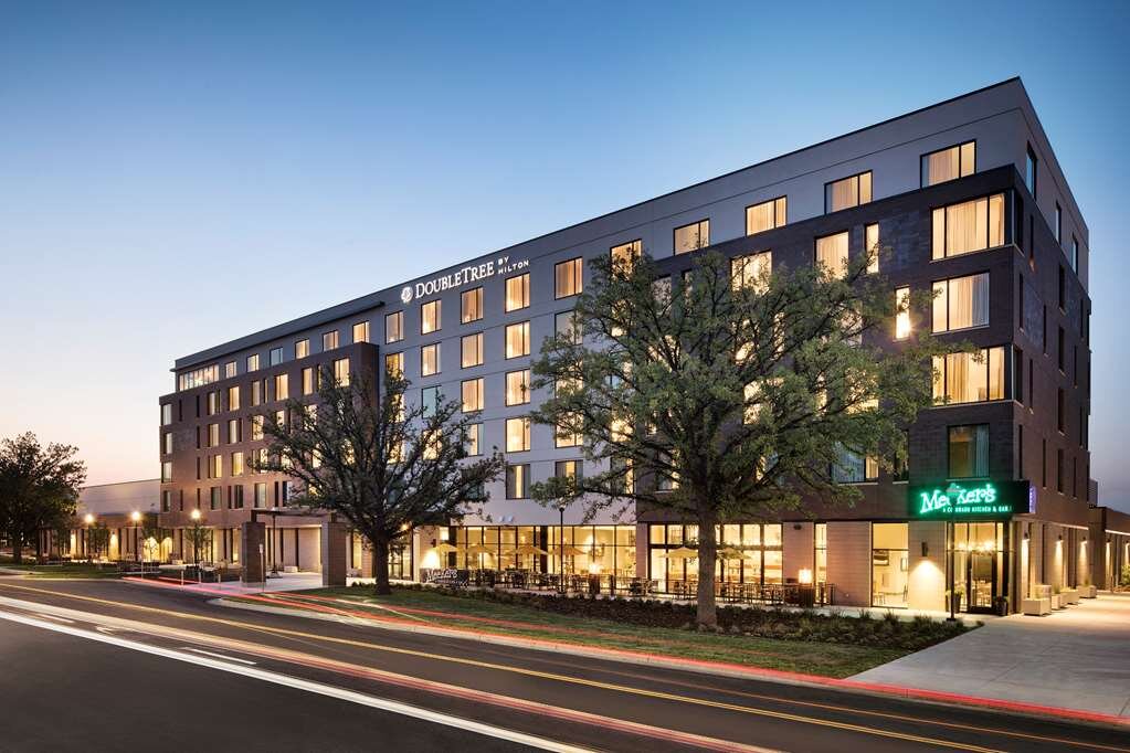 DOUBLETREE BY HILTON GREELEY AT LINCOLN PARK Updated 2024 Prices   Exterior 