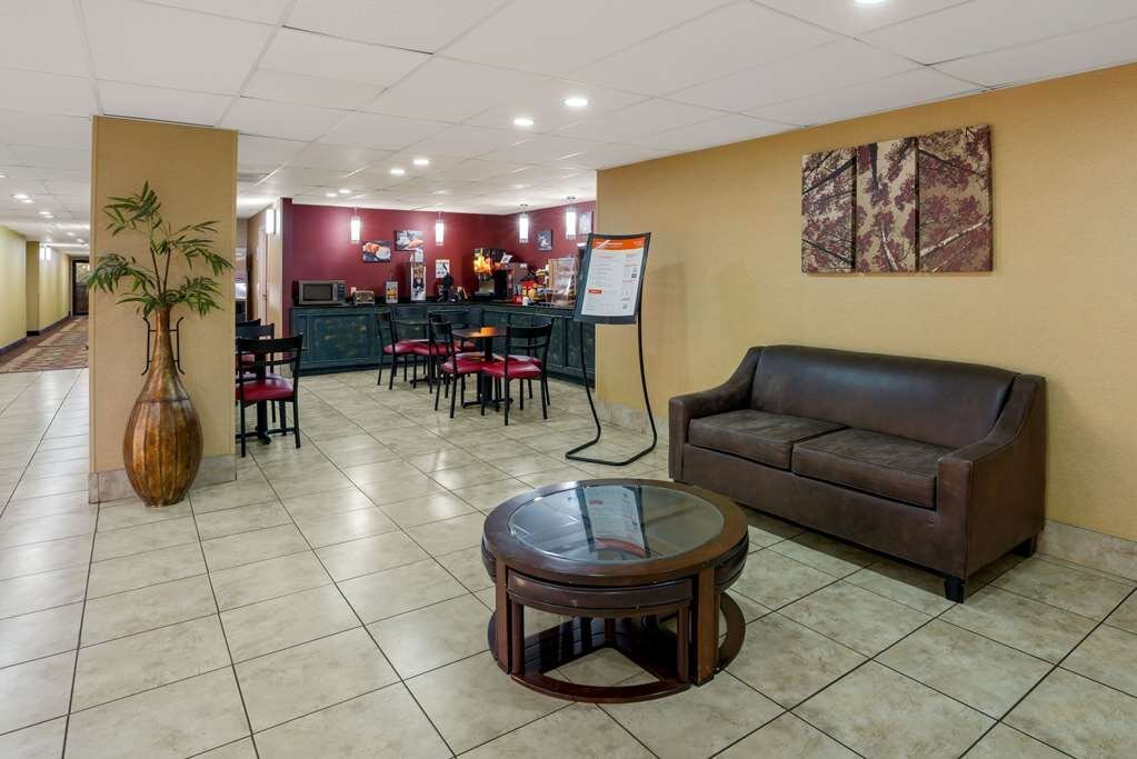RODEWAY INN & SUITES JACKSON - BRANDON - Prices & Hotel Reviews (MS)