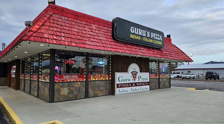 Guru's Pizza 786 (Indian-Italian Cuisine)