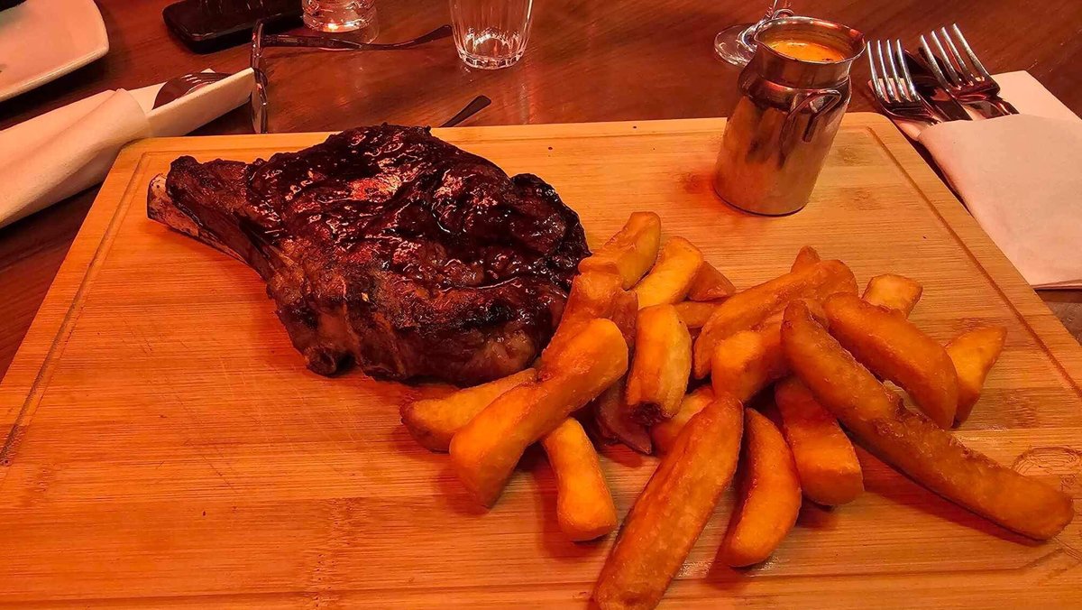 GLAZE STEAKHOUSE, Aylesbury - Updated 2024 Restaurant Reviews, Photos ...