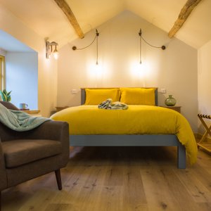 The Cottage King bedroom first floor