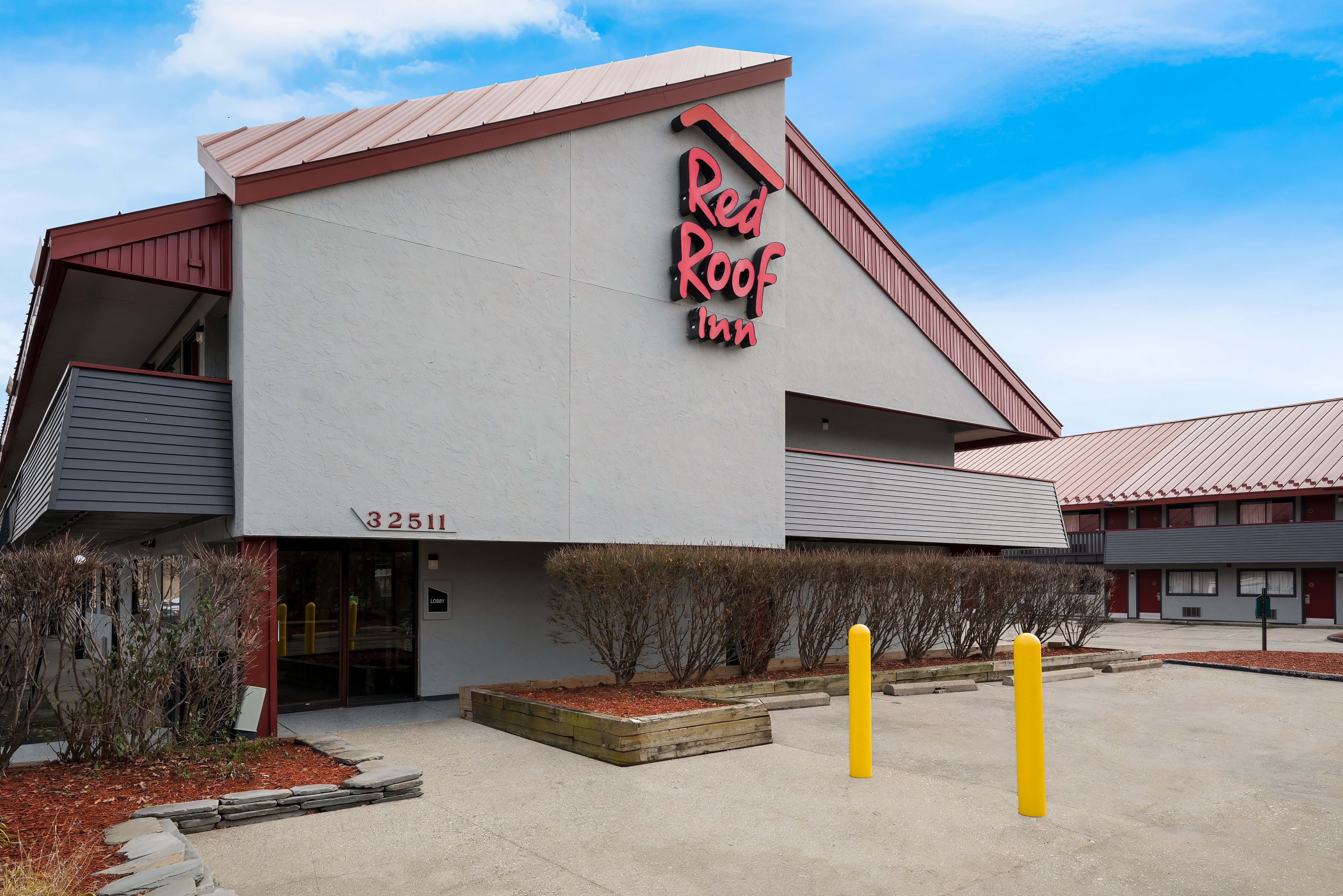 RED ROOF INN DETROIT ROYAL OAK MADISON HEIGHTS 71 8 7