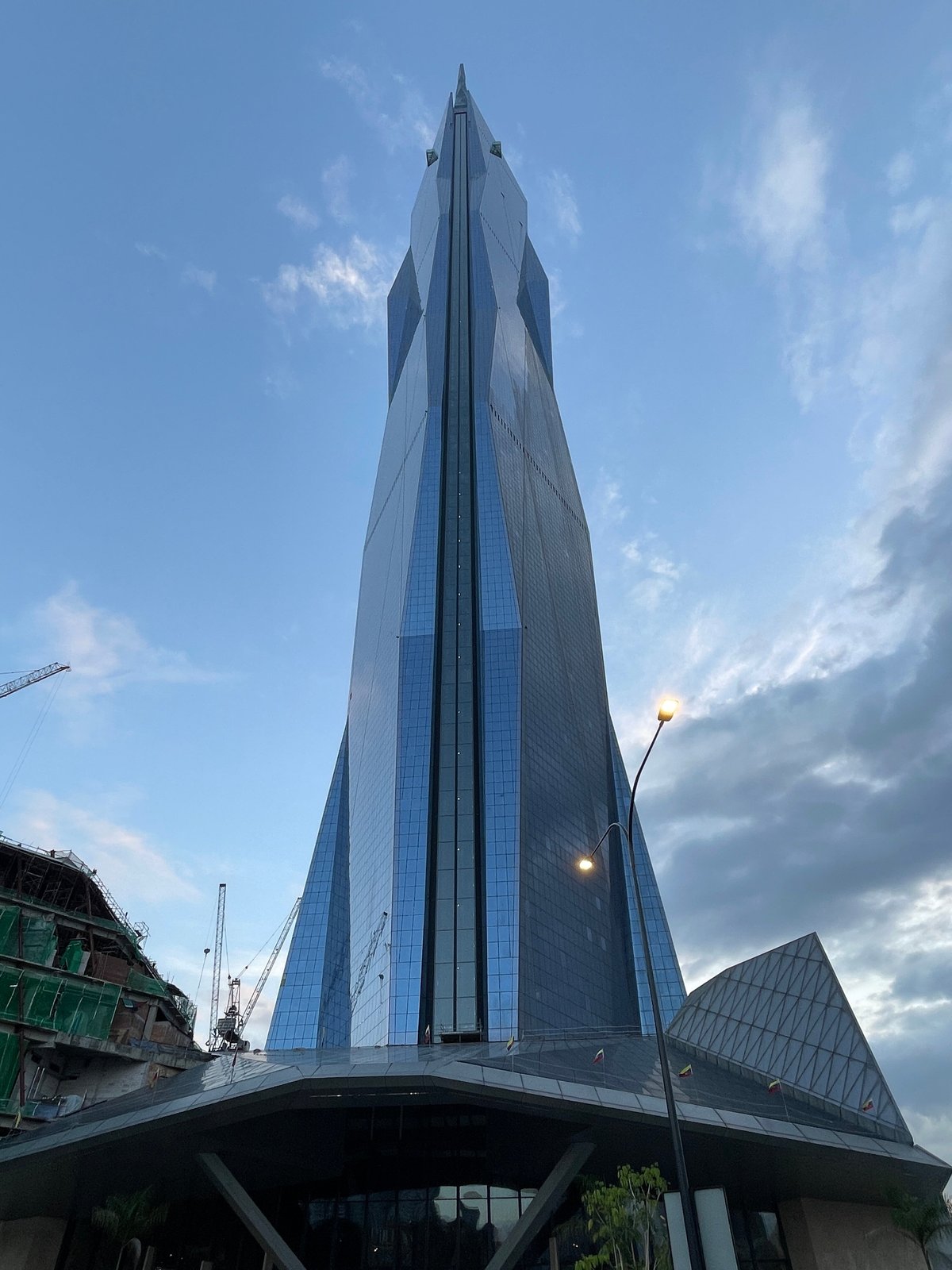 Warisan Merdeka Tower, Куала-Лумпур: лучшие советы перед посещением -  Tripadvisor