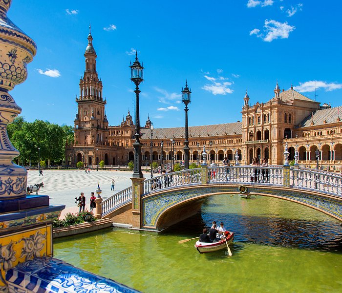 seville day trip from malaga