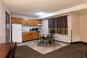 Room & Suite