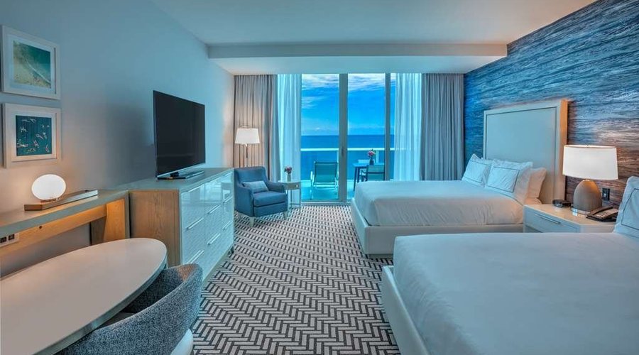 Guest room