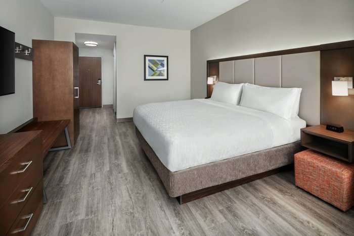 HOLIDAY INN EXPRESS & SUITES MIDLAND LOOP 250, AN IHG HOTEL - Hotel ...