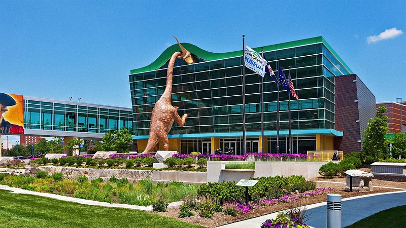 Dinosaur sculpture outside of the Indianapolis Children’s Museum 