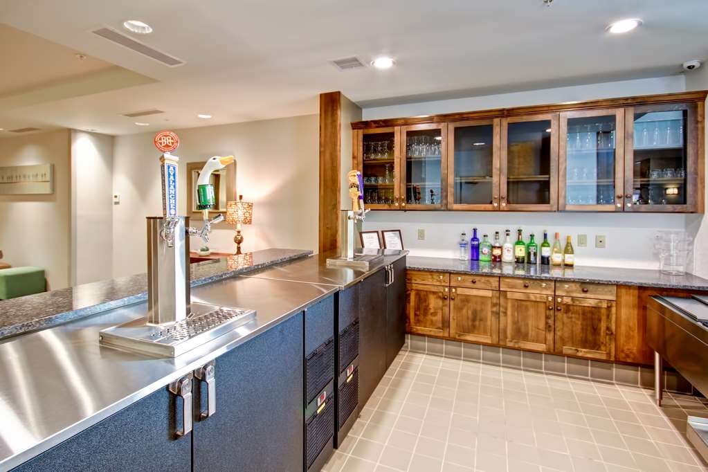 HOMEWOOD SUITES BY HILTON GREELEY 167 1 7 8 Prices Hotel   Barlounge 