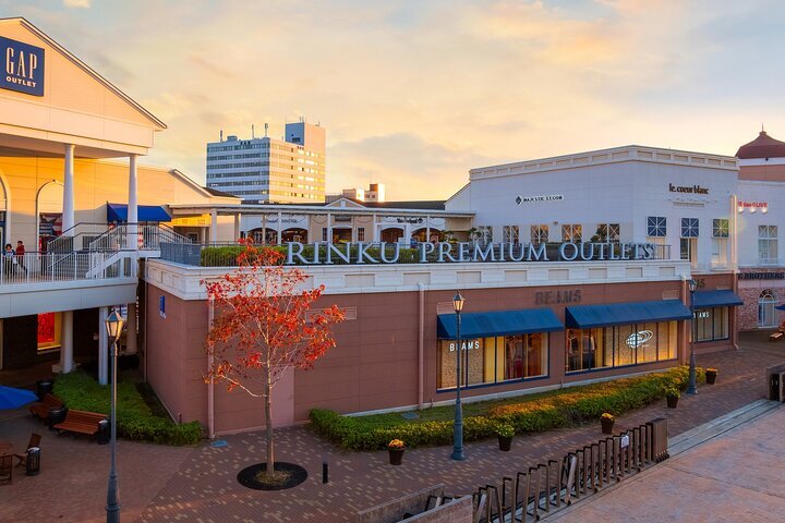 Burberry factory outlet osaka hotsell