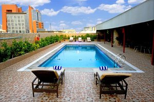 Piscine et plage