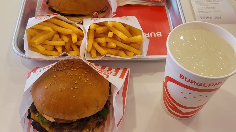BURGERIE GURI HANYANG UNIVERSITY HOSPITAL BRANCH - Restaurant Reviews, Photos & Phone Number - Tripadvisor