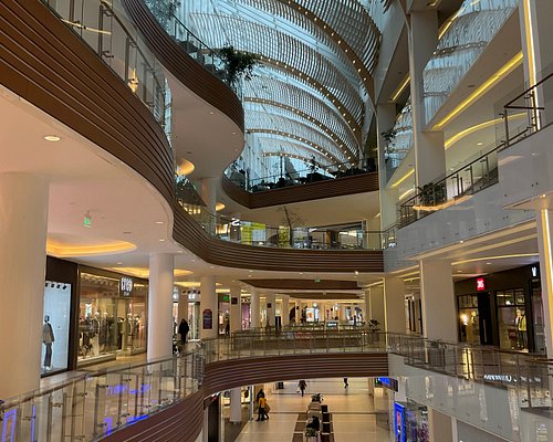 shopping malls pte essay