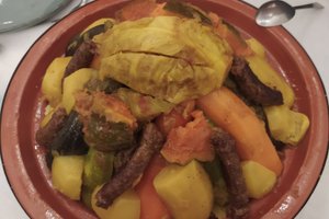 餐饮