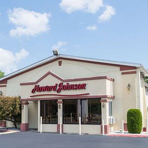 Welcome to Howard Johnson Express Inn Rocky Hill