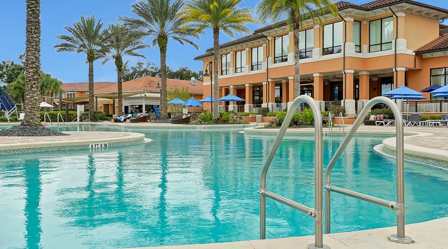 Heated pool