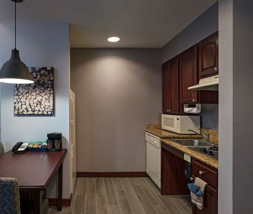 HOMEWOOD SUITES BY HILTON FORT COLLINS Updated 2024 Prices Hotel   Guest Room 