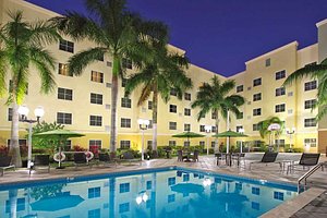 Homewood Suites by Hilton Miami - Airport West in Miami