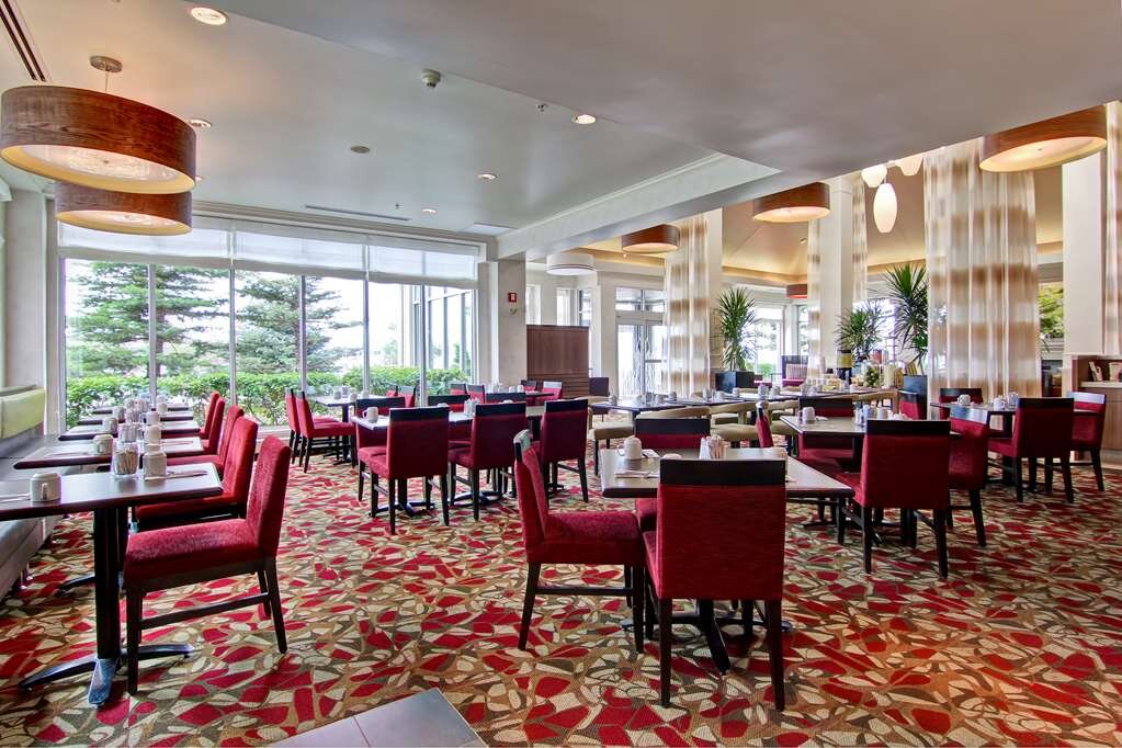 Hilton Garden Inn Calgary Airport Alberta UPDATED 2024   Restaurant 