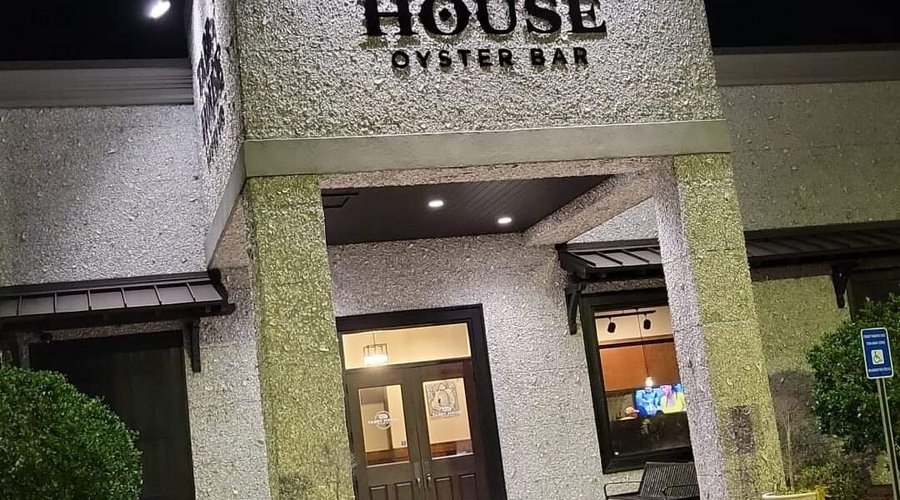 Tabby House Oyster Bar
