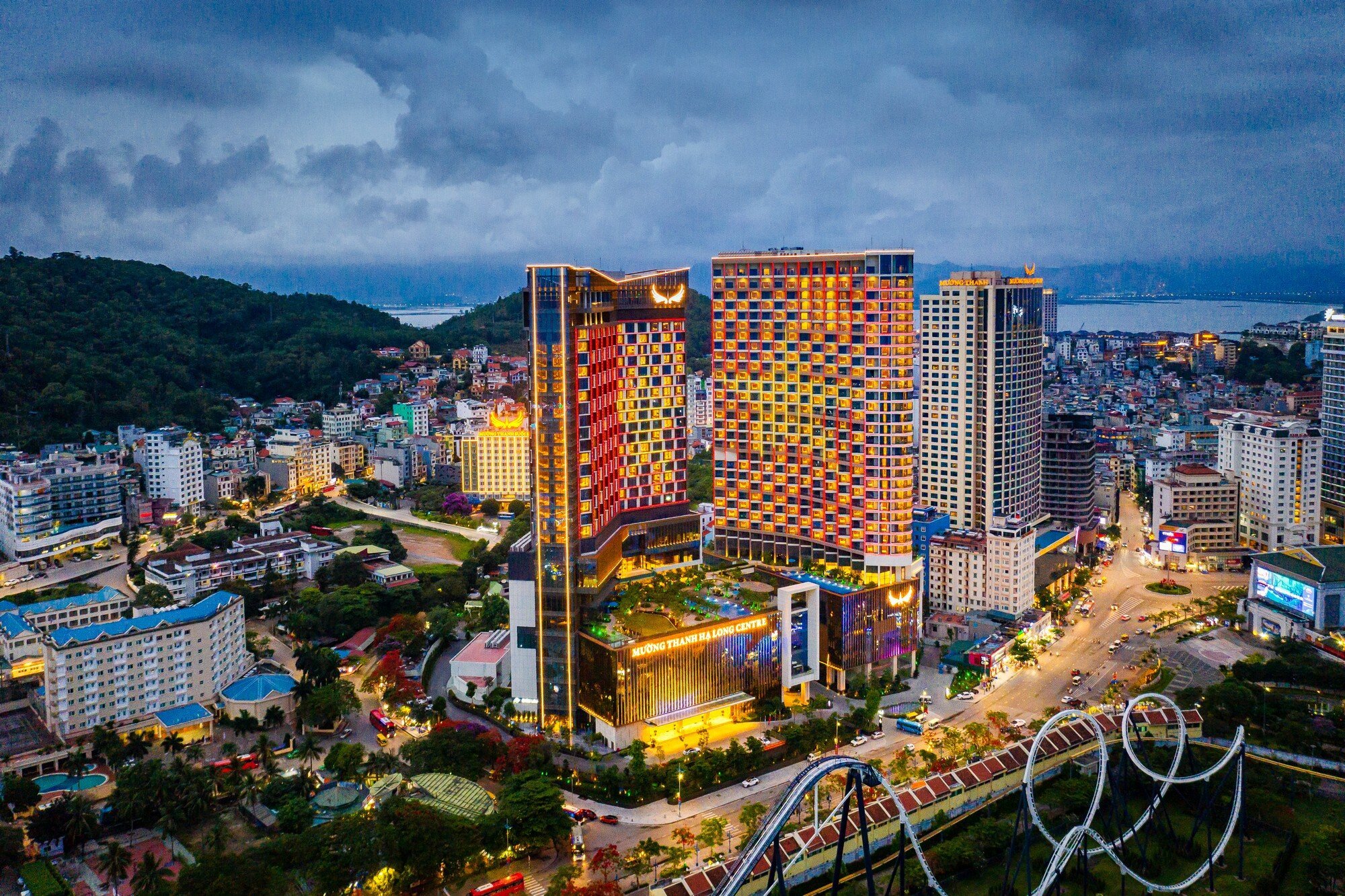Muong Thanh Luxury Ha Long Centre Hotel image