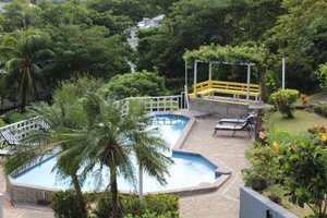 Piscina e praia