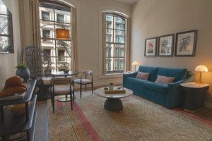 Room & Suite