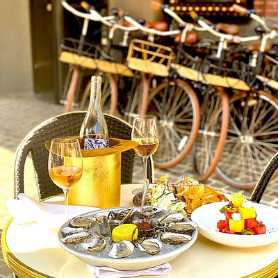 Oysters and wine on the plaza of the the Roxy