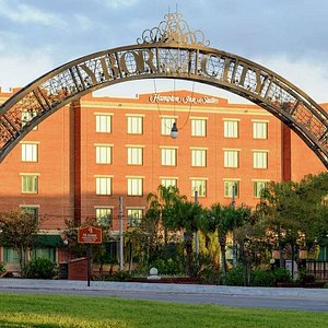 Hampton Inn & Suites Tampa/Ybor City/Downtown in Tampa
