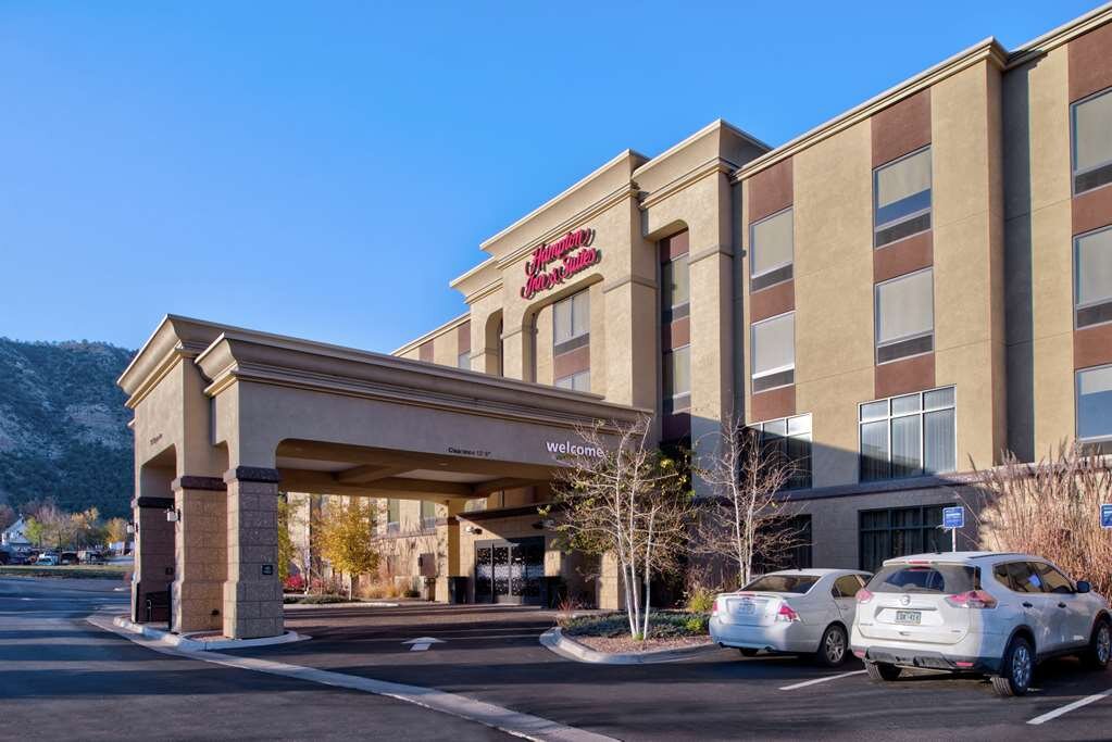 HAMPTON INN SUITES RIFLE Updated 2024 Reviews Photos Prices   Exterior 