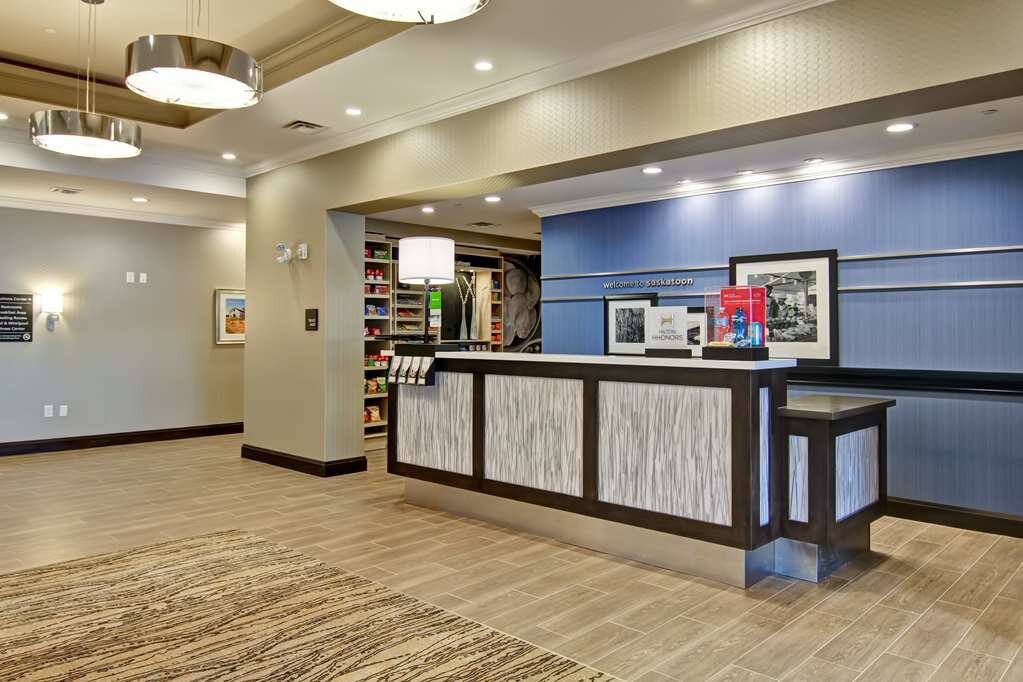 HAMPTON INN SUITES BY HILTON SASKATOON AIRPORT Updated 2024 Prices   Reception 