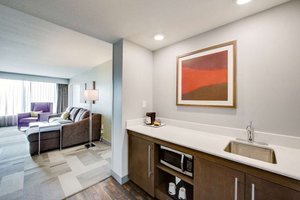 Room & Suite