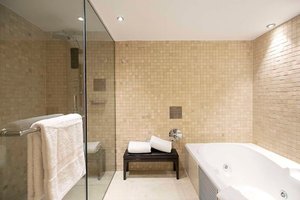 Room & Suite