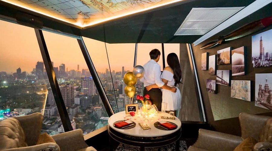 Romantic dinner