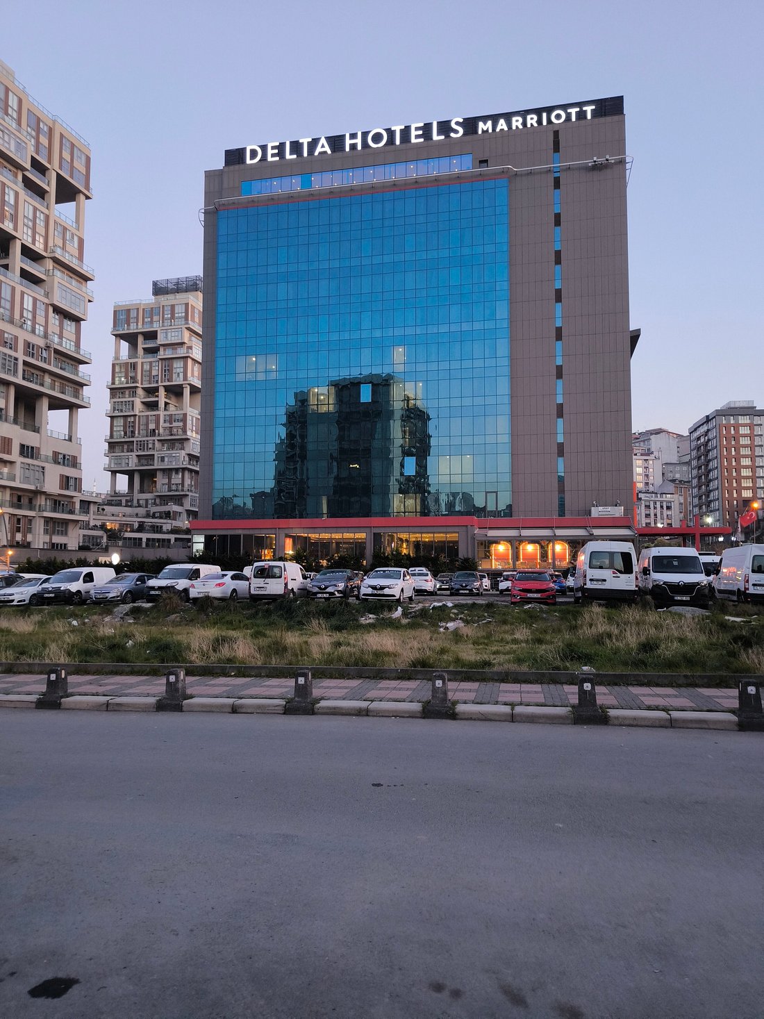 DELTA HOTELS BY MARRIOTT ISTANBUL KAĞITHANE (Стамбул) - отзывы, фото и  сравнение цен - Tripadvisor