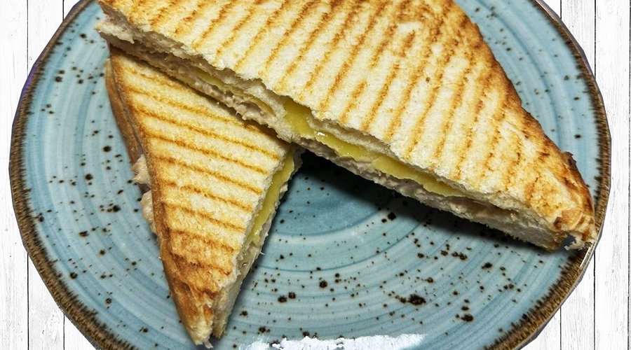 Tuna Cheese Melt