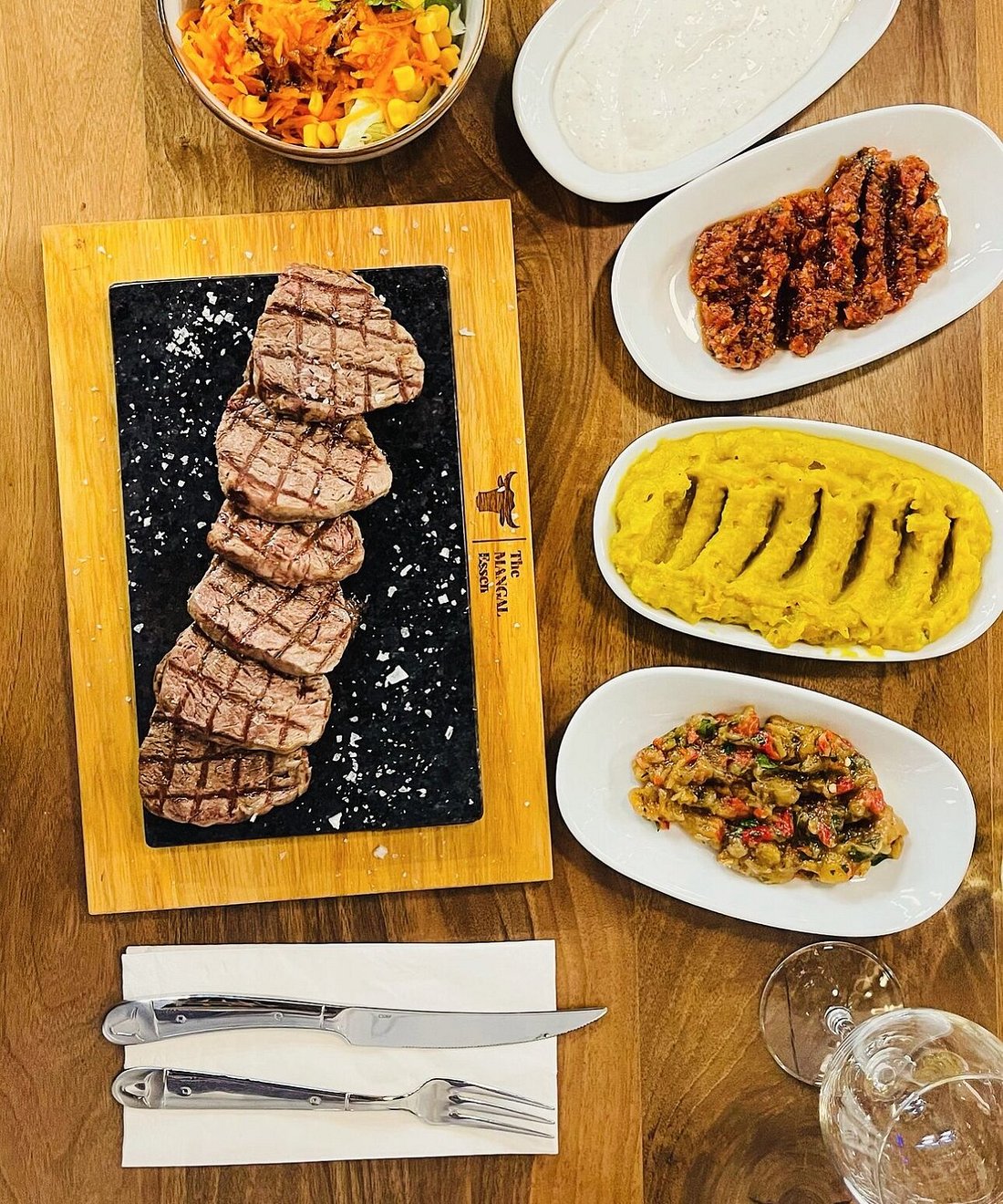 THE MANGAL ESSEN Updated 2024 Restaurant Reviews, Photos & Restaurant