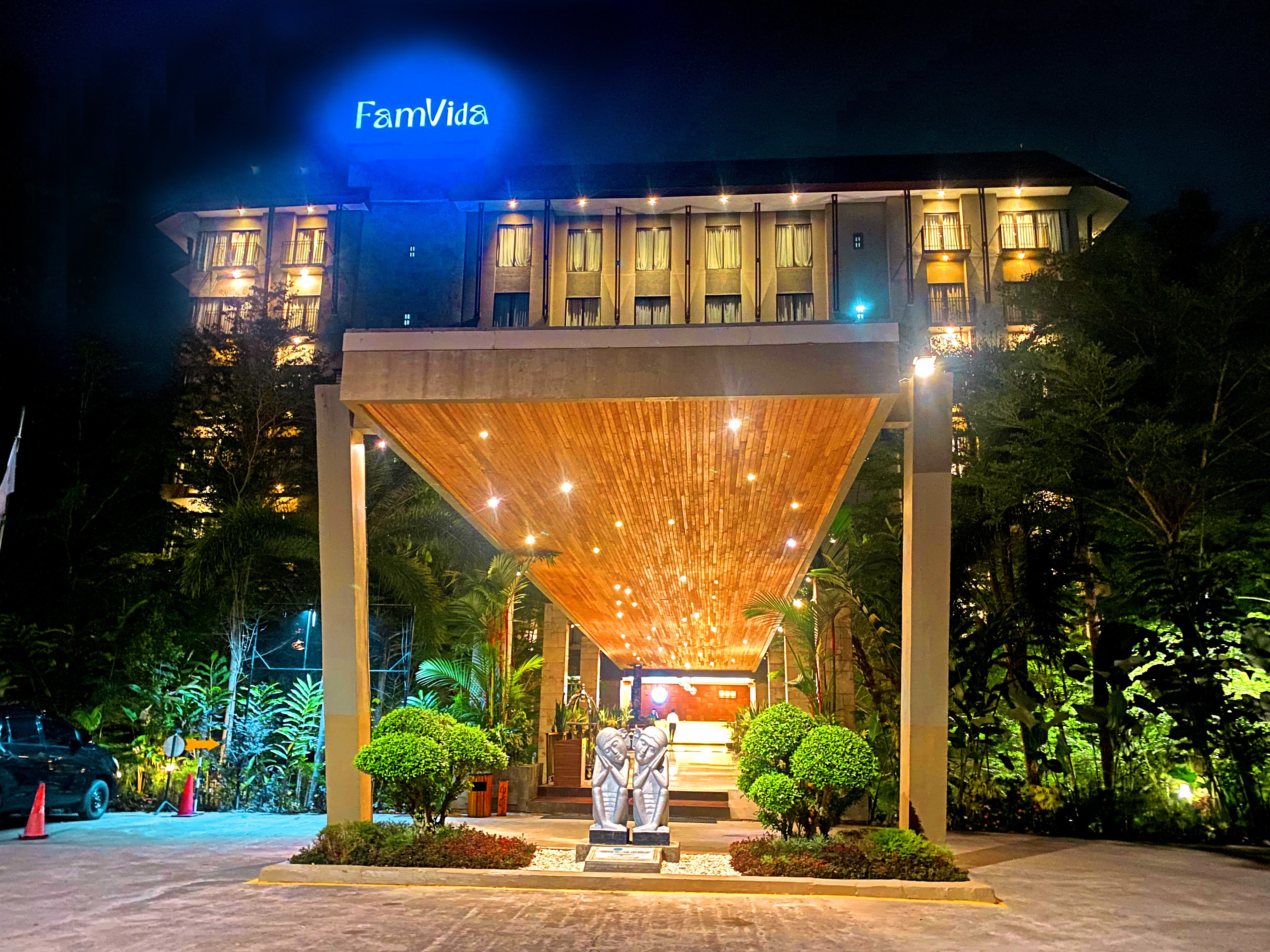 FAMVIDA HOTEL LUBUKLINGGAU - Updated 2024 Prices, Reviews, And Photos