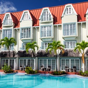 Coco Palm's Luxe Swim Up Rooms on the ground floor, Pool View rooms on the 2nd and 3rd floors and Pool View Suites on the top floor