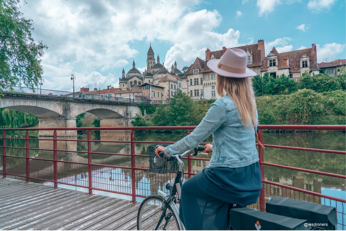 Adult Guide in Périgueux